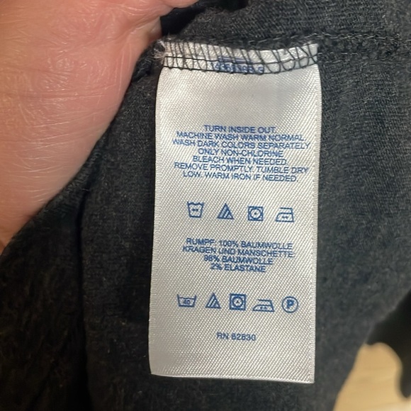 2/$30 Lands’ End Charcoal Color Turtleneck Long Sleeve Soft And Stretchy Top - Picture 7 of 8